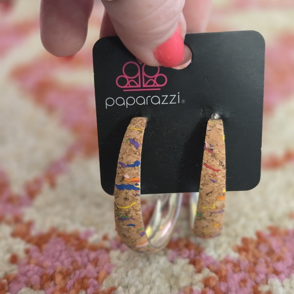 Mixed Jewelry Bag Of Earrings with Gold and Silver Tones - Picture 6 of 16